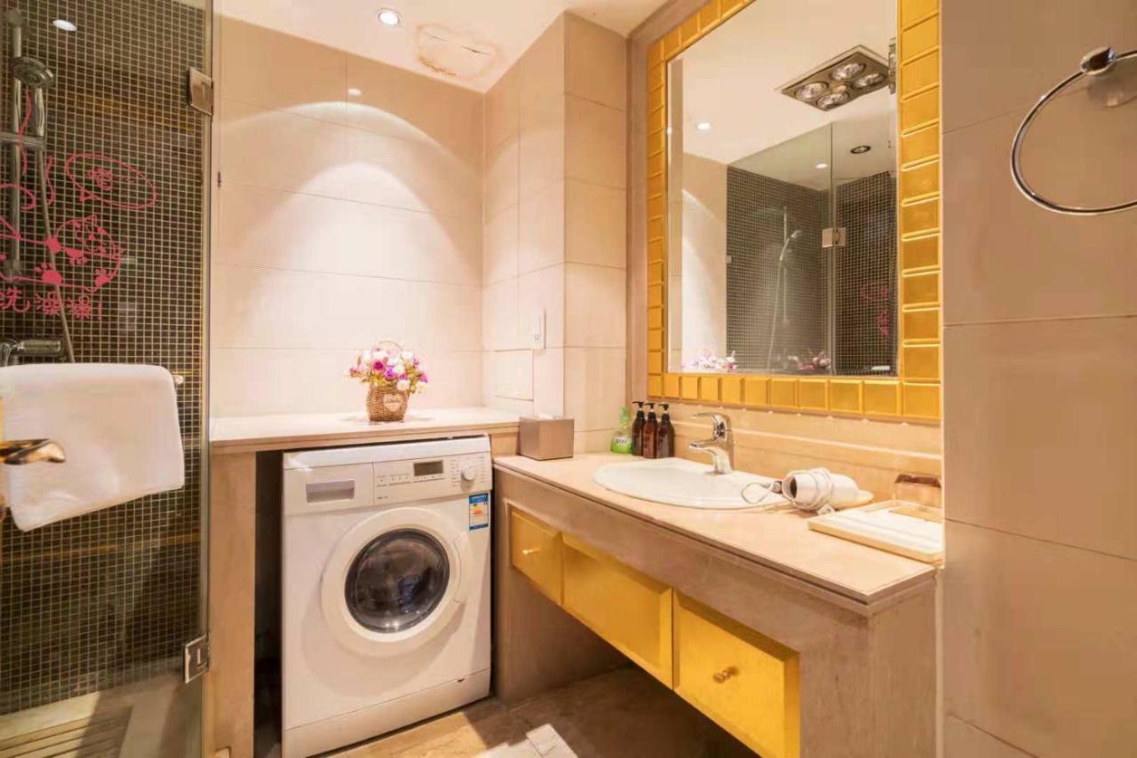 Hotel Zhongjun World City Apart 4*